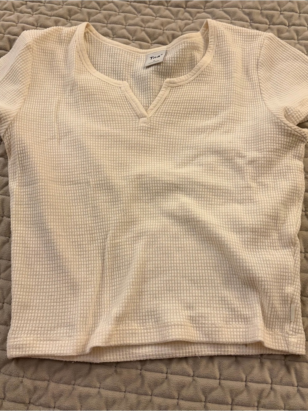 Tna Cream Waffle Knit Short Sleeve Top